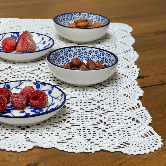 Set of 2 Rectangle White Cotton Knit Doily Tablecloth - Picture 6 of 10